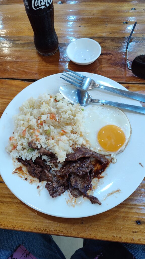 Picture of topsilog on a plate